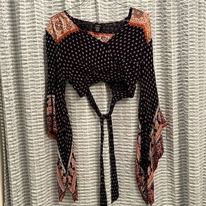 Rue 21 tie waist crop top